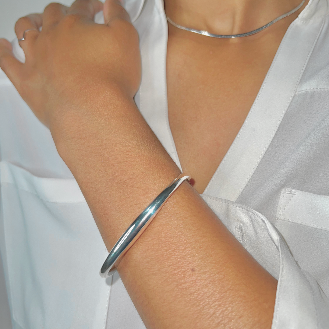 Wishbone Bangle