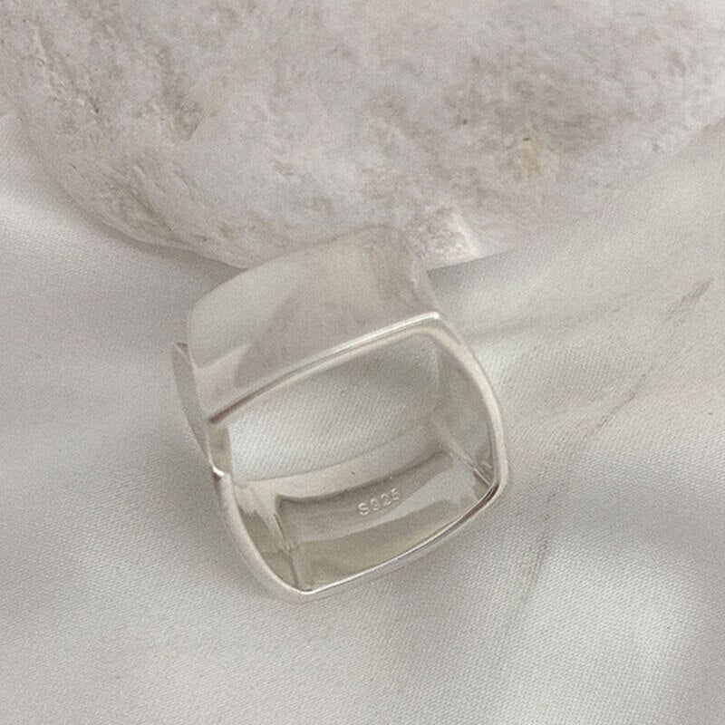 Cubic Adjustable Ring