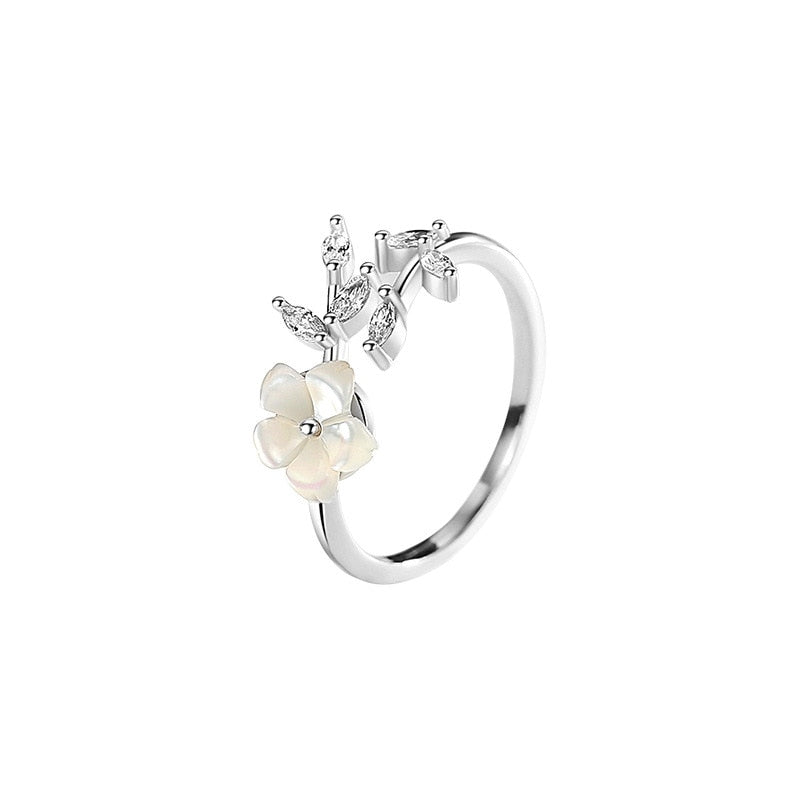 White Flower Adjustable Ring
