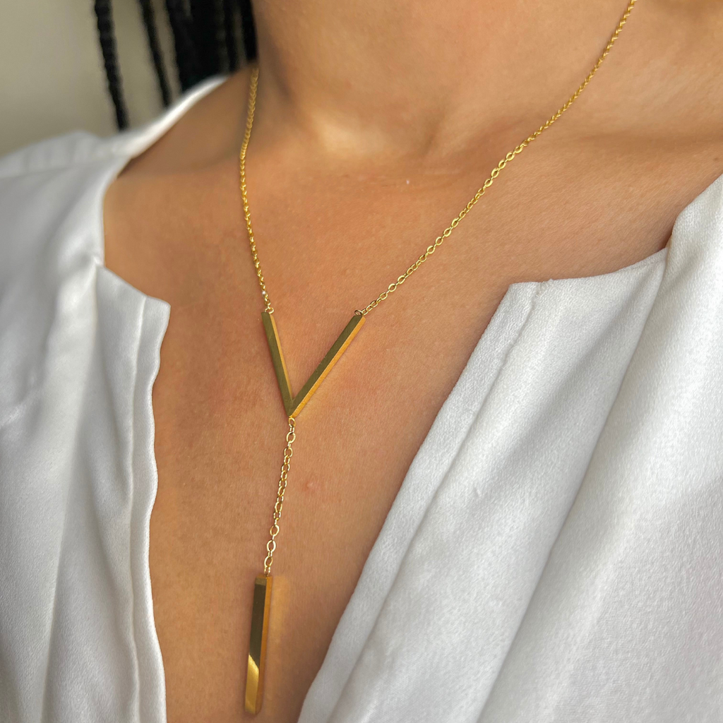 Victoria Necklace | Glitsen Jewelry Store